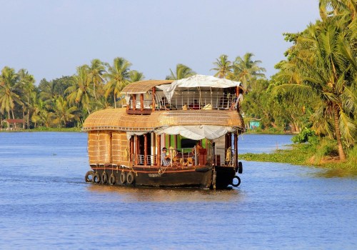 Exploring Kerala in 4 Days: A Guide to the Best Tourist Spots